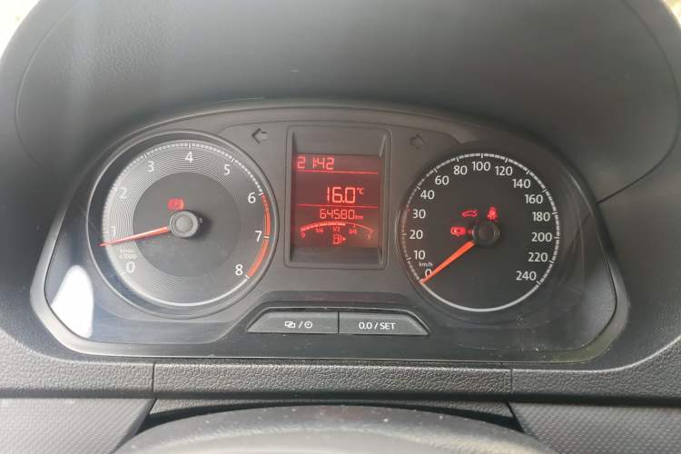 Used Volkswagen Jetta 2019 Dream Edition 1.4L Manual Fashion Version