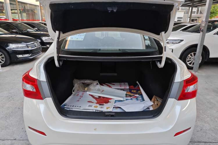 Used Nissan Sylphy EV 2018 ZhiZun Edition
