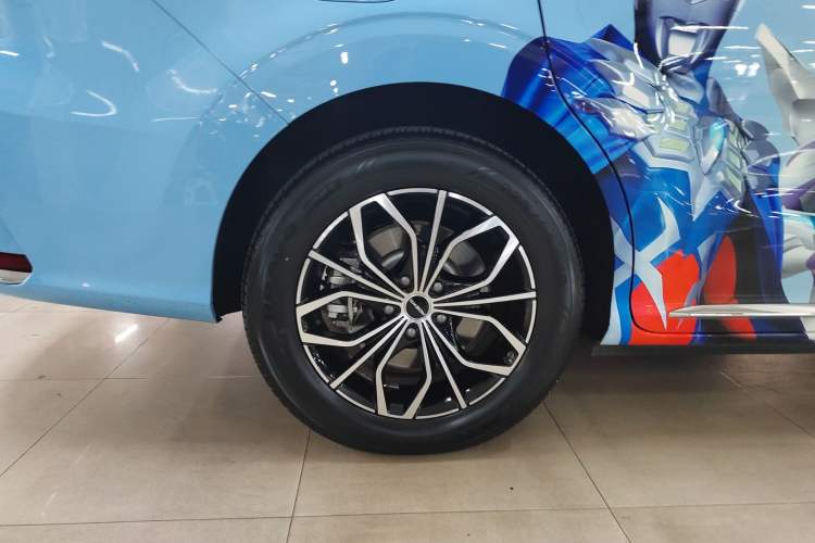 Used Roewe iMAX8 New Energy 2025 1.5T DMH Lu Zun Deluxe Edition
