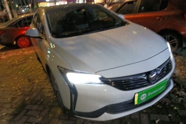 Used Buick Velite 6 2022 Plug-in Hybrid Connected Smart Edition Front Right 45 Deg