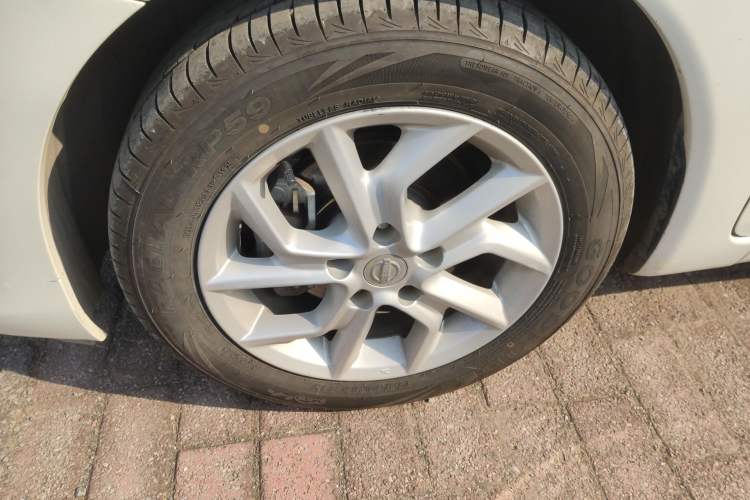 Used Nissan Tiida 2021 1.6L CVT Smart Drive Edition Left Front Wheel Hub