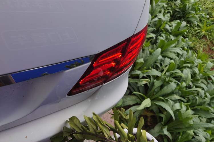 Used Mercedes-Benz E-Class 2015 E 260 L Sport Edition