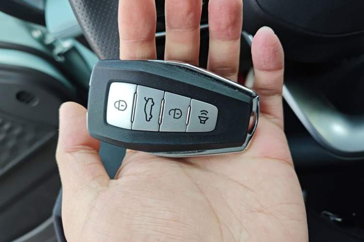 Used Geometry E Firefly 2024 401km Starlight