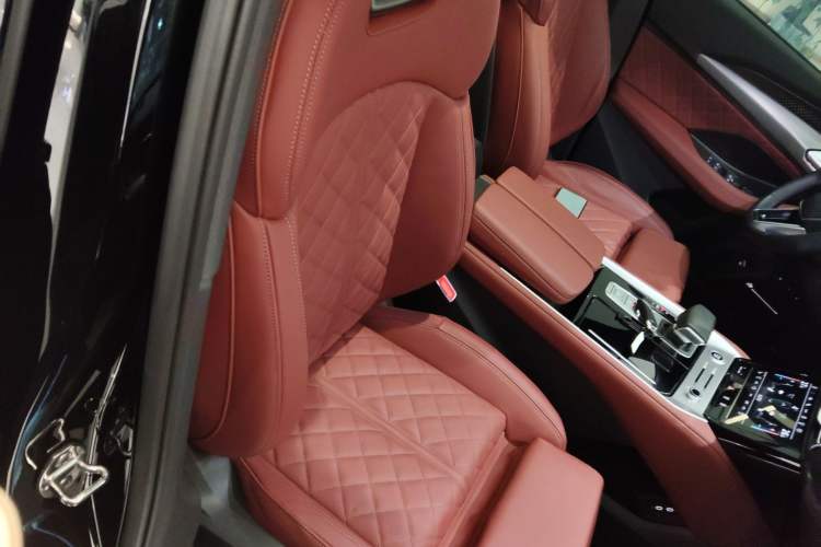 Used Audi Q6 2024 45 TFSI quattro Black Warrior Edition 7 Seats