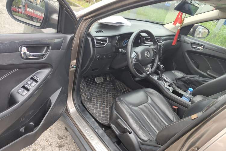 Used Dongfeng Fengon 580 2017 1.5T CVT Comfort Model
