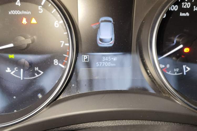 Used Nissan Qashqai 2022 2.0L CVT XV Premier Luxury Edition Odometer Close Up