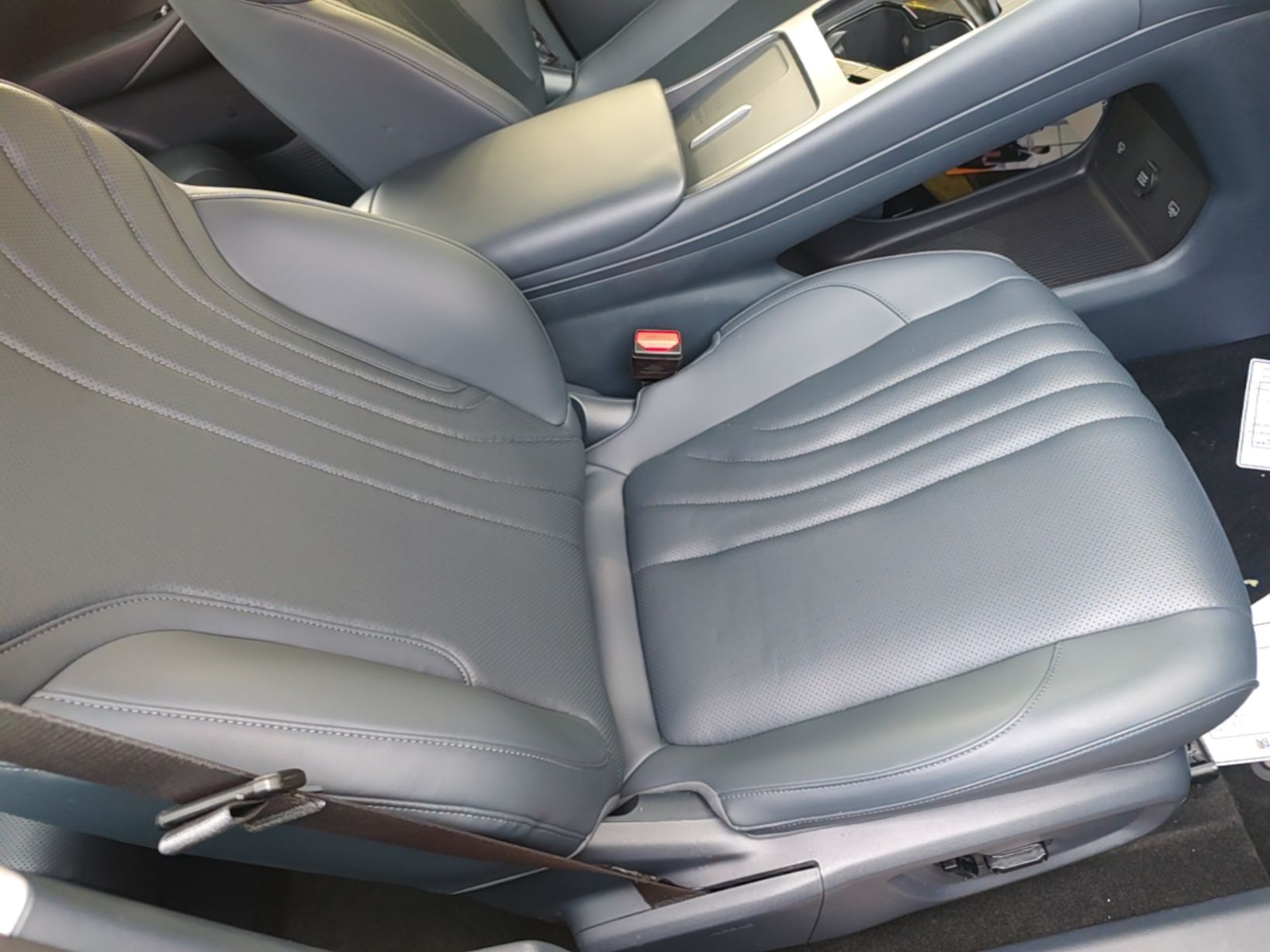 Geely Galaxy E5 2026 Model 610km Exploration+ Edition — снимка 19