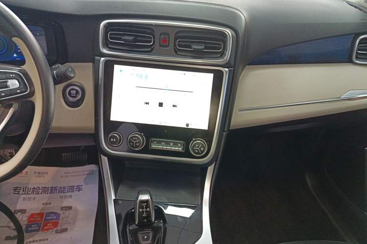 Used Lynk & Co 01 2017 2.0T Two-Wheel Drive Zhaopu Version
