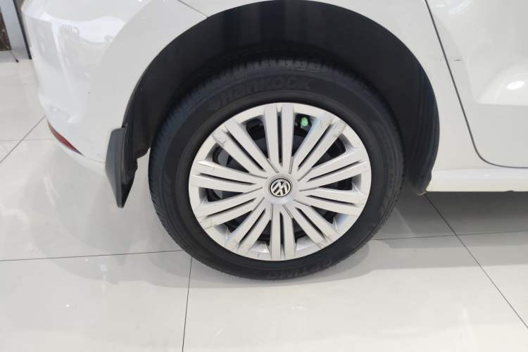 Used Volkswagen Polo 2018 1.5L Automatic Enjoyment Model Exterior 5