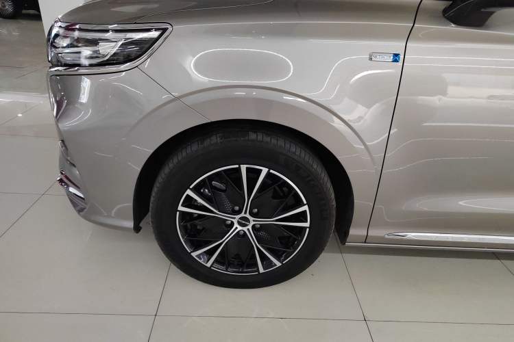 Used Roewe iMAX8 2023 400TGI Comfort Edition