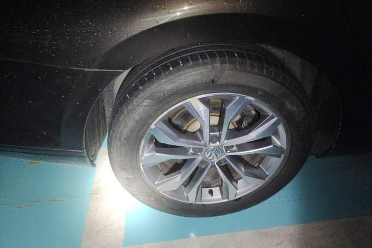 Used Volkswagen Variant 2016 280TSI Two-Wheel-Drive Comfort Edition Exterior 5