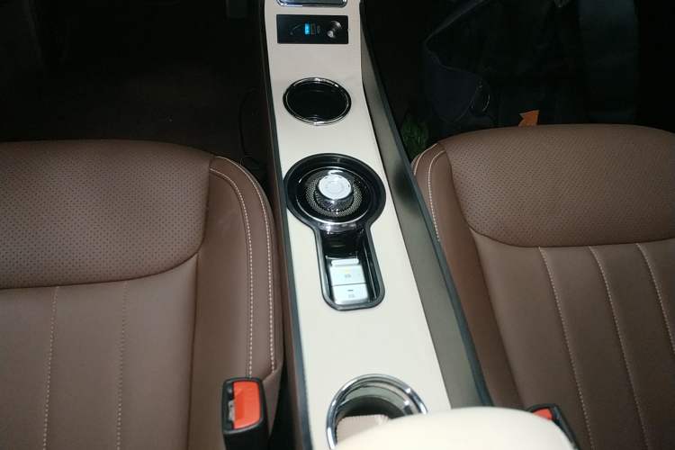 Used Wuling Bingo 2023 333 km Lingxi Connected+ Version