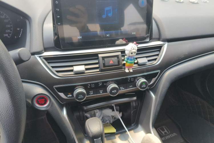 Used Honda Accord 2018 230TURBO Comfort Version National V Audio And AC Panel