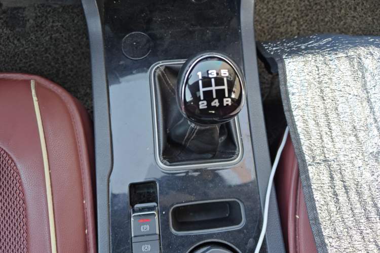 Used Yema T70 2016 Upgraded Model 1.8L Manual Elite Version
