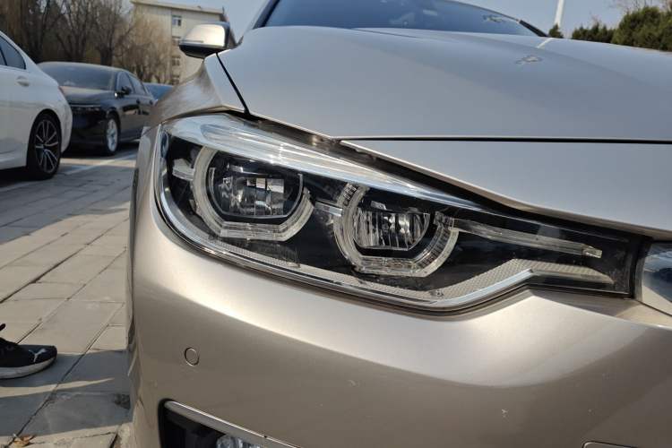 Used BMW 3 Series 2019 320Li Fashion Model
