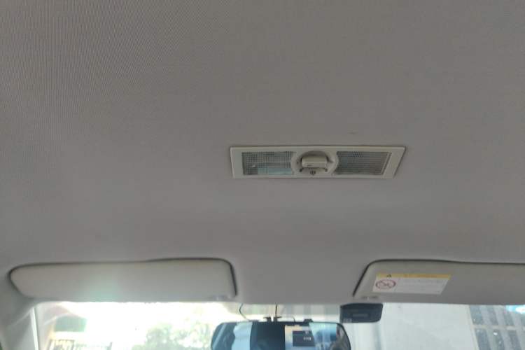 Used Volkswagen Lavida 2015 1.6L Automatic Fashion Edition