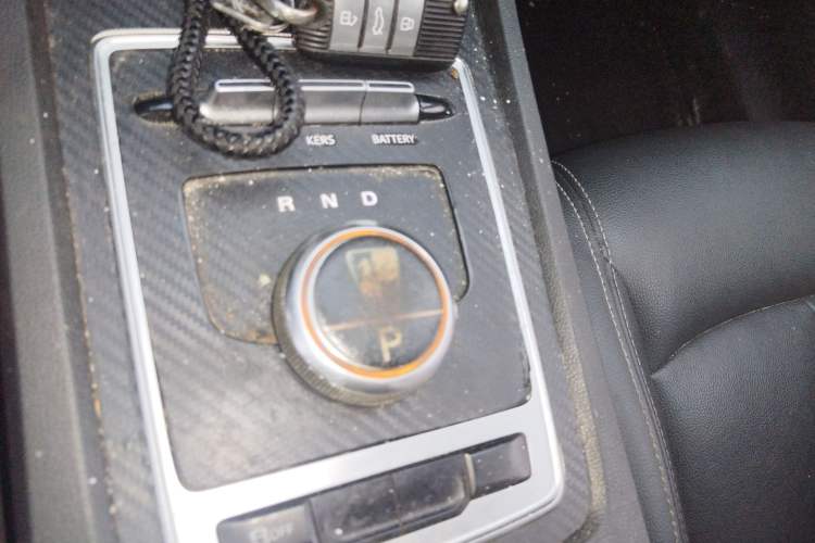 Used Roewe i6 New Energy 2017 45T Hybrid Connect & Smart Enjoyment Edition
