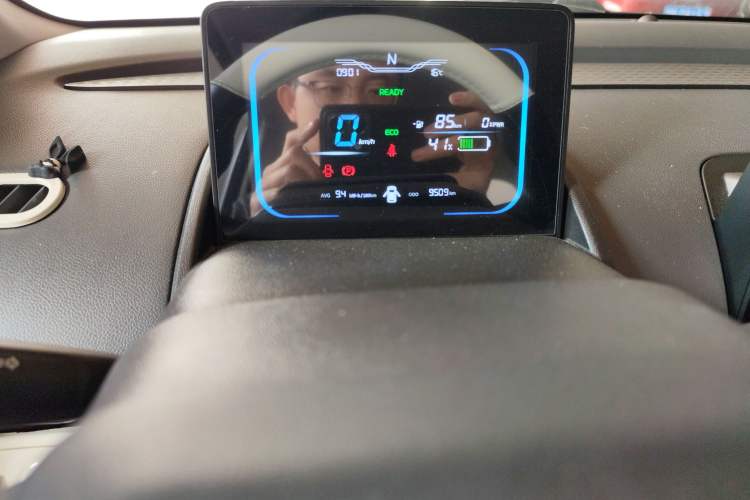 Used CHANGAN NEVO Lumin 2022 210km Sweet Edition Instrument Cluster