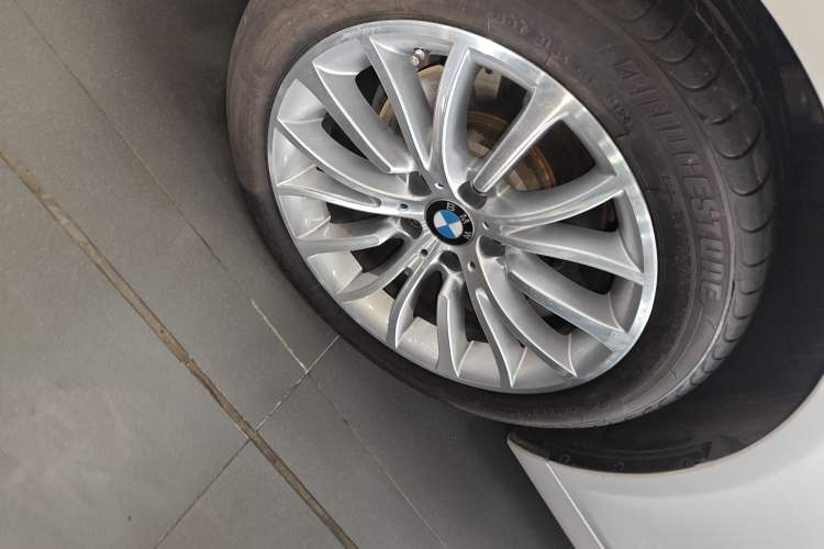 Used BMW 5 Series 2017 525Li Luxury Design Package