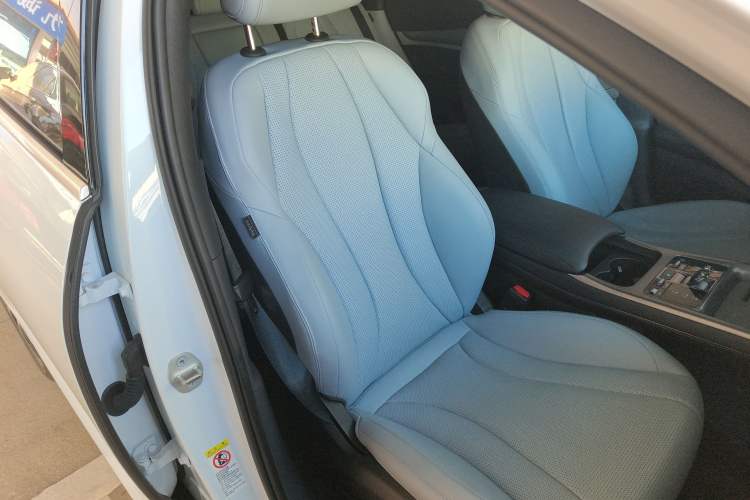 Used BYD Seal 2024 HONOR Edition DM-i 1.5L 121km Luxury Model
