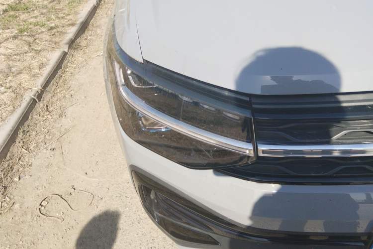 Used Volkswagen Tharu 2023 300TSI Two-Wheel-Drive Full Moon Edition
