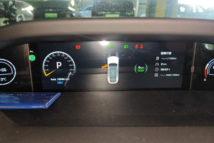 Used CHANGAN UNI-V iDD 2023 Zhidian iDD 1.5T 113km Smart & Fun Version (Rapid Edition)