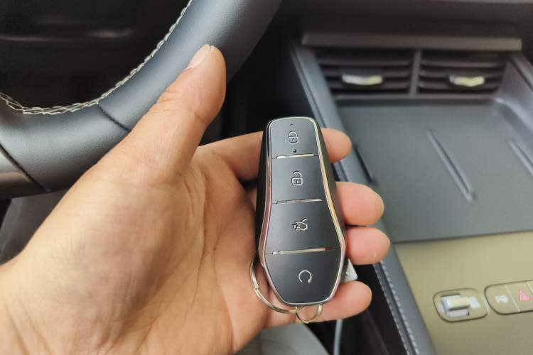 Used BYD Seal 06 New Energy 2026 DM-i Ultra-Enjoyment 128KM Smart Enjoyment Model Vehicle Key