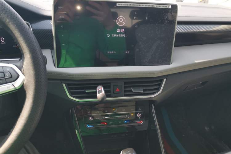 Used Volkswagen Tayron 2023 300TSI Two-Wheel-Drive Luxury Plus Advanced Edition
