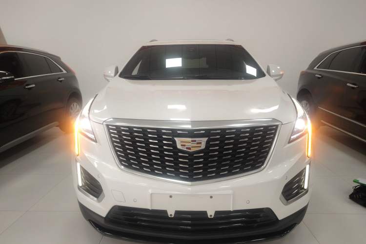 Used Cadillac XT5 2020 28T Tech Edition Front