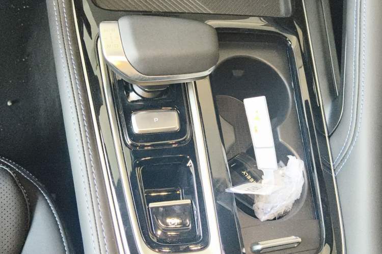 Used Geely Auto Preface 2026 Model Oriental Yao 1.5TD Fuyao Edition