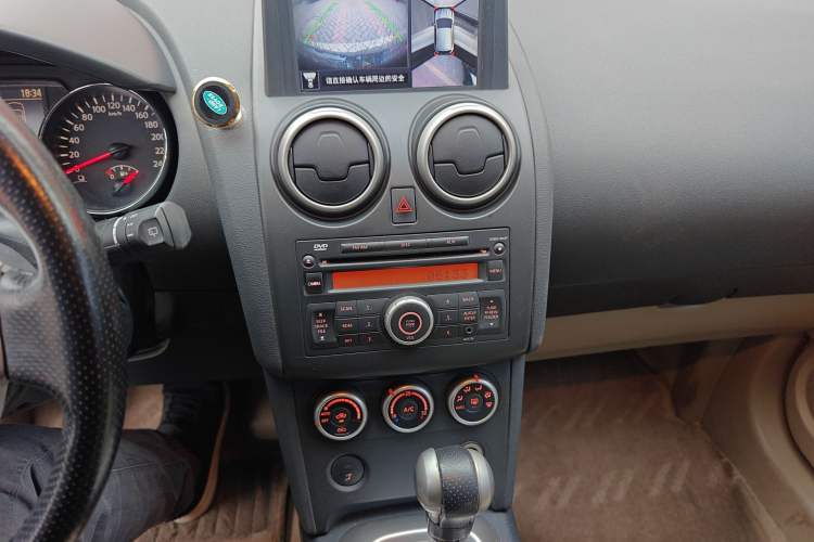 Used Nissan Qashqai 2011 2.0 XV Tigre CVT 4WD
