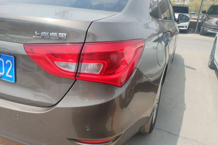 Used Buick GT 2015 15N Automatic Deluxe Edition Right Rear Taillight