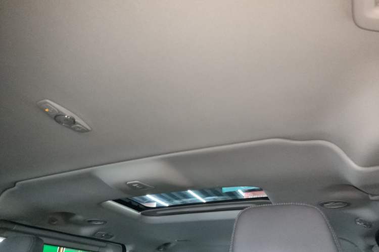 Used Ford Tourneo Custom 2020 2.0T Automatic Elite Edition China VI Standard