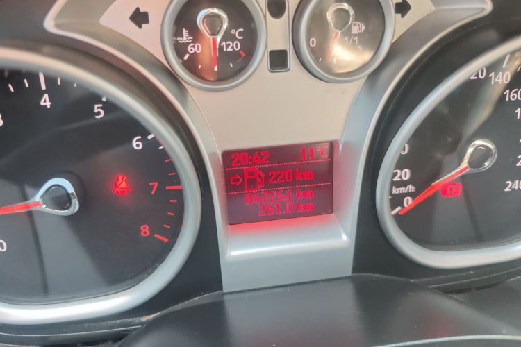 Used Ford Focus 2013 Hatchback Classic 1.8L Manual Base Model