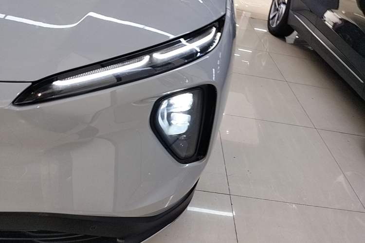 Used Nio ES6 2023 75 kWh
