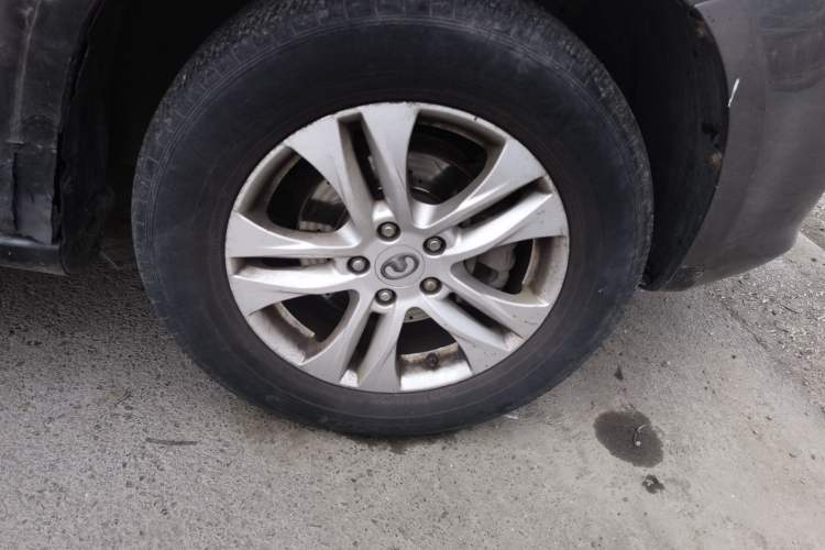 Used Haval H6 2011 2.0L Manual Two-Wheel Drive Elite Version