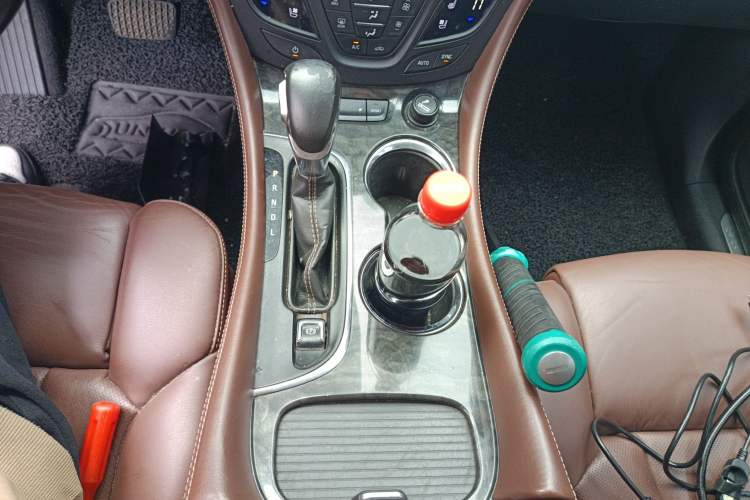 Used Buick Envision 2016 28T Four-Wheel Drive Luxury Model Gear Lever
