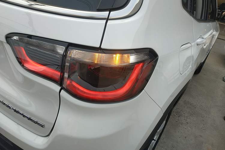 Used Jeep Compass 2019 220T Automatic Enjoyment Version
