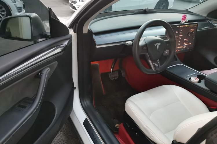 Used Tesla Model Y 2021 Revised Version 2 Long-Range All-Wheel-Drive Edition