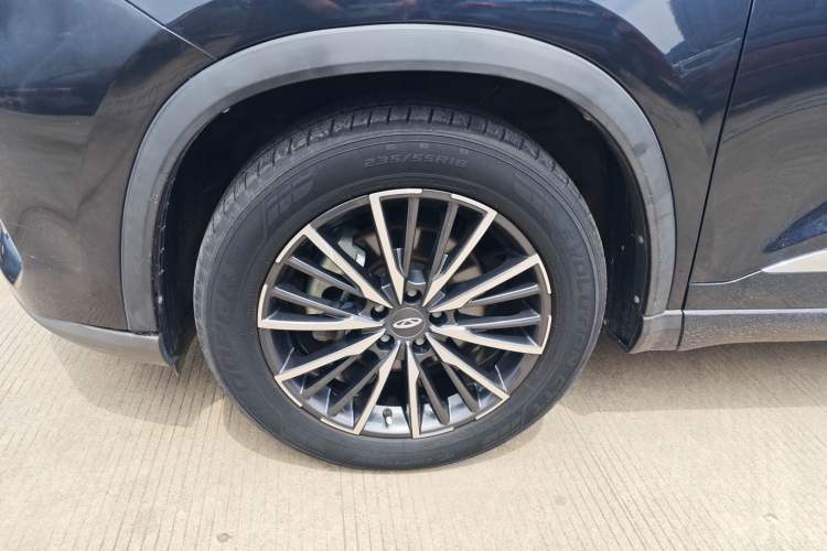 Used Chery Tiggo 8 PLUS 2021 290TGDI DCT Luxury Edition Left Front Wheel Hub