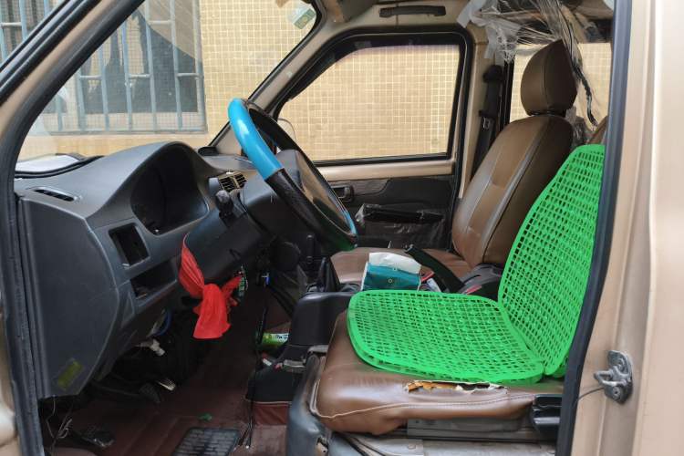 Used Wuling Rongguang 2014 1.2L S Base Model Left Front Seat