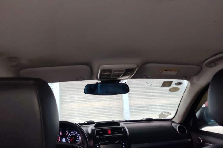 Used Haval H5 Classic 2016 Classic Edition 2.0T Manual Two-Wheel Drive Elite Model Headliner