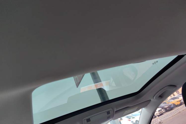 Used Volkswagen Golf 2016 230TSI Automatic Comfort Version
