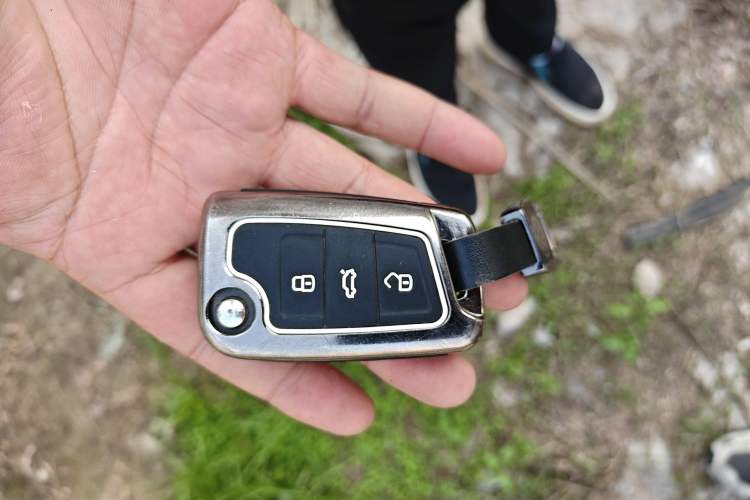 Used Volkswagen Tiguan L 2018 330TSI Automatic Two-Wheel Drive Luxury Edition Vehicle Key