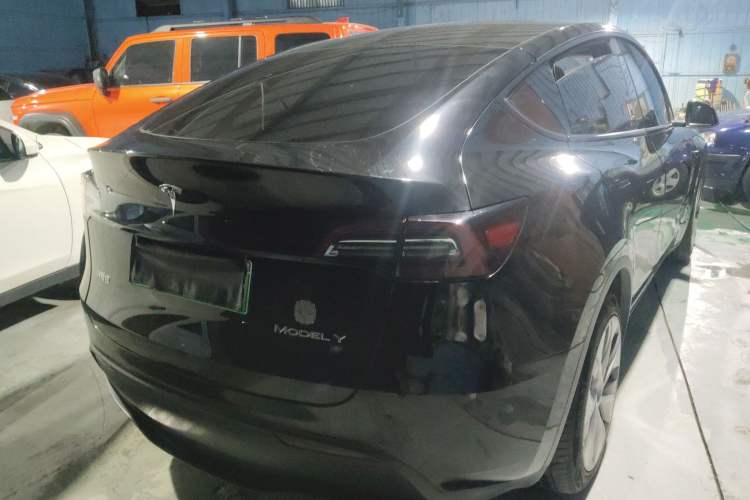 Used Tesla Model Y 2021 Revised Version 2 Long-Range All-Wheel-Drive Edition