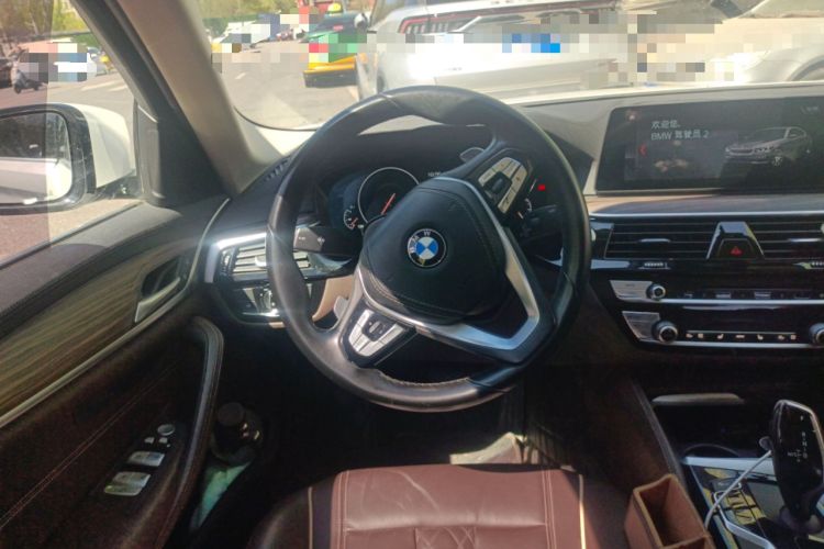 Used BMW 5 Series 2019 Facelifted 530Li Leading Edition Luxury Package
