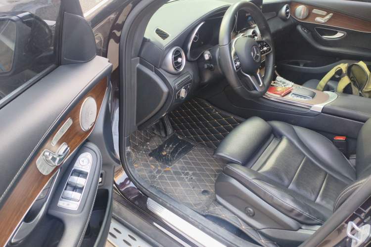 Used Mercedes-Benz GLC 2021 GLC 300 L 4MATIC Dynamic Model