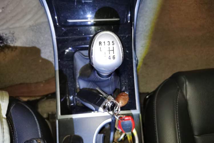 Used Haval H2 2016 Red Label 1.5T Manual Two-Wheel Drive Elite Model