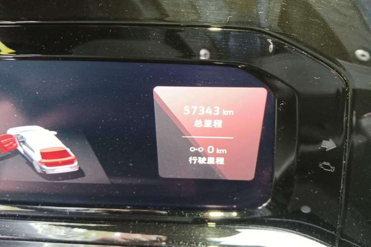 Used Volkswagen Golf 2023 280TSI DSG R-Line Lite Odometer Close Up