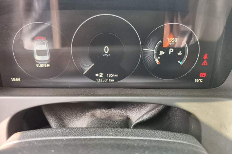 Used Jaguar XFL 2018 XFL 2.0T 250 PS Luxury Edition Odometer Close Up